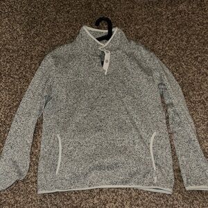 Eddie Bauer half button up pullover